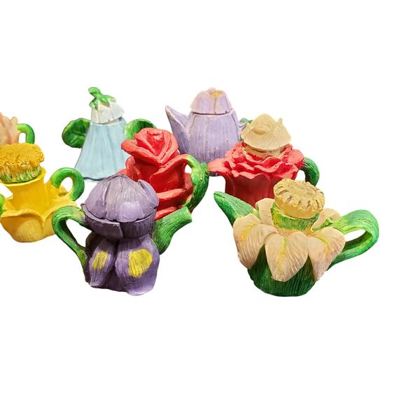 Miniature Doll House Tea Set 18 Piece Tea Set Collectible - Picture 13 of 15